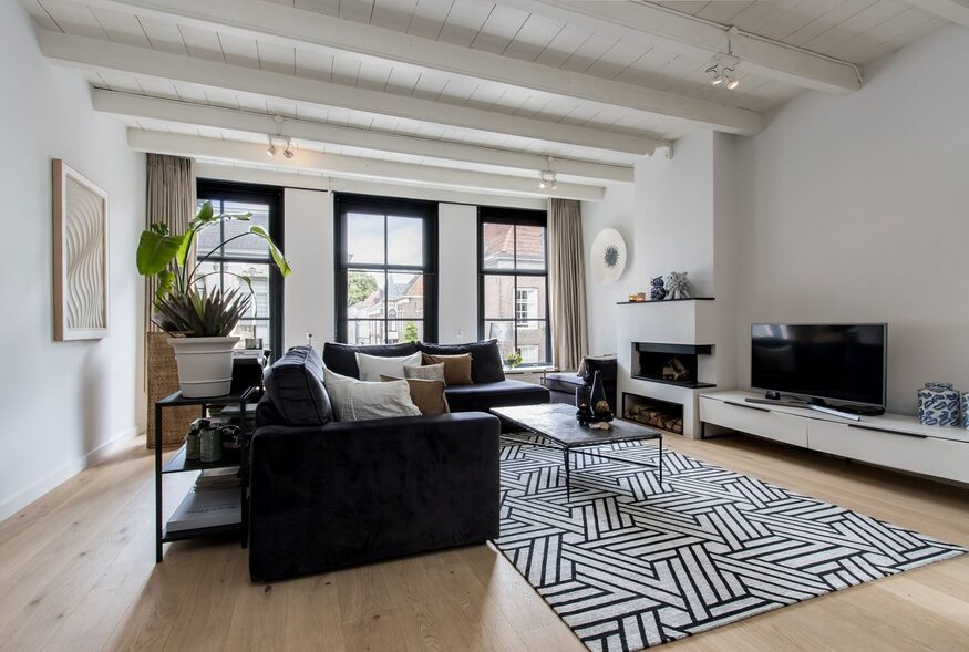 WhatsApp Image 2025-11-20 at 12.33.21