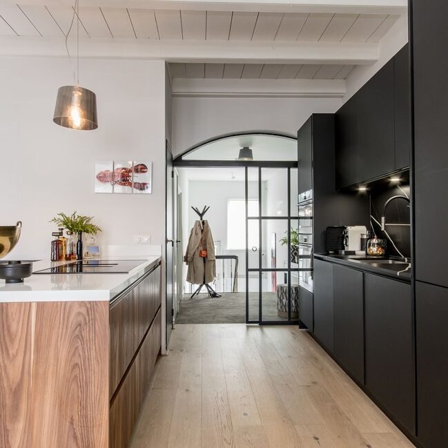 WhatsApp Image 2025-11-20 at 12.33.22 (2)